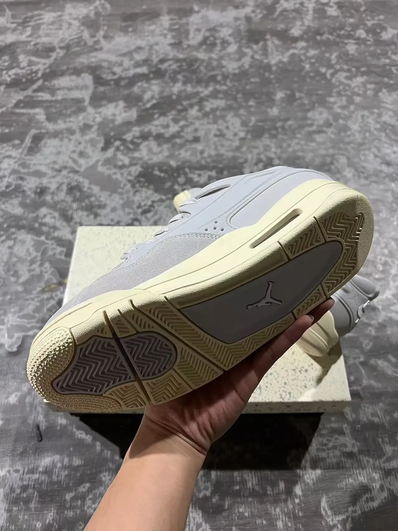 Nike Gray Beige Low-Top Layered Upper Lifestyle Sneakers 6