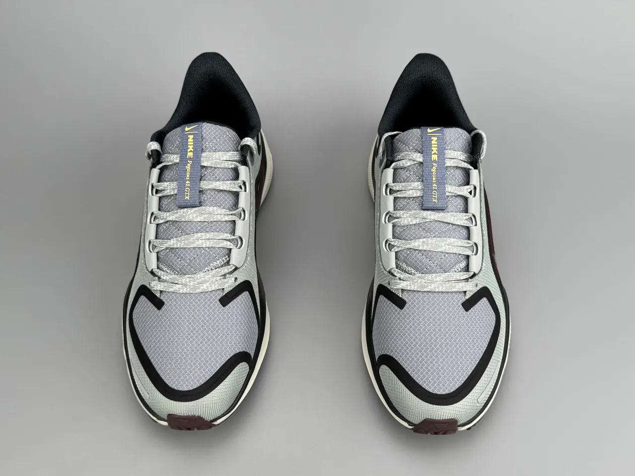 Nike Gray Burgundy Engineered Mesh Upper Asymmetric Black Cage Overlay Running Shoes 9