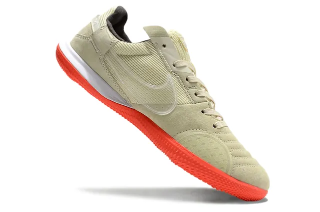 Nike Gris Rose Low-Top Silhouette Maille et Daim Partie supérieure Intérieur Football Chaussures 2