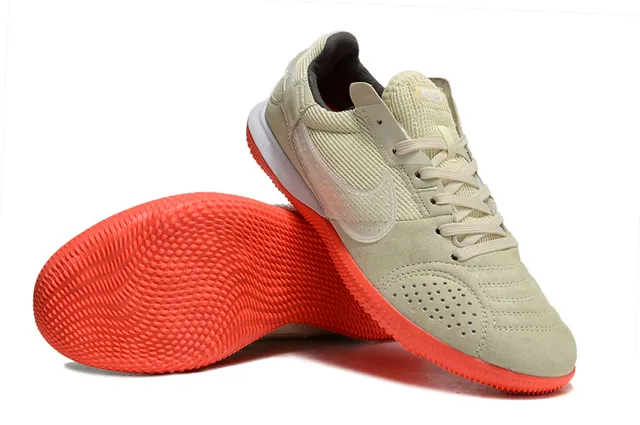 Nike Gris Rose Low-Top Silhouette Maille et Daim Partie supérieure Intérieur Football Chaussures 4