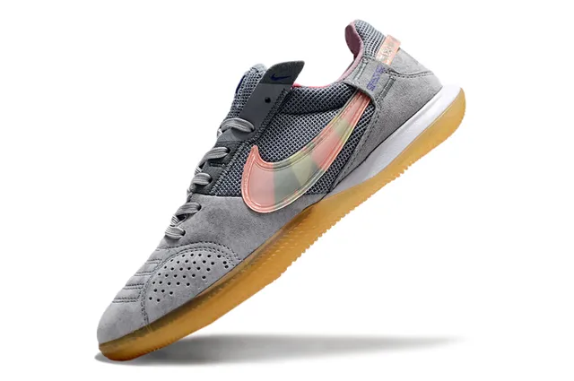 Nike Gris Rose Low-Top Silhouette Maille et Daim Partie supérieure Intérieur Football Chaussures 10