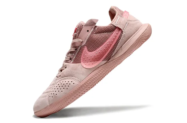 Nike Gris Rose Low-Top Silhouette Maille et Daim Partie supérieure Intérieur Football Chaussures 16
