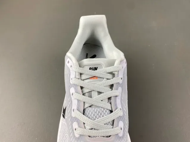 Nike Air Zoom Units Gris Blanc Maille Supérieure Visible Orange Chaussures de Course 6