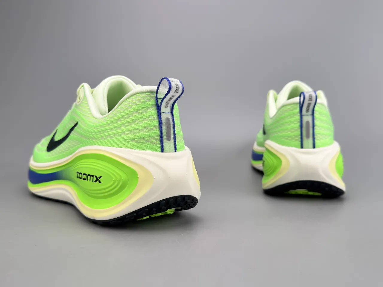 Nike Green Blue Engineered Mesh Upper Full-Length Carbon Plate Running Shoes 4