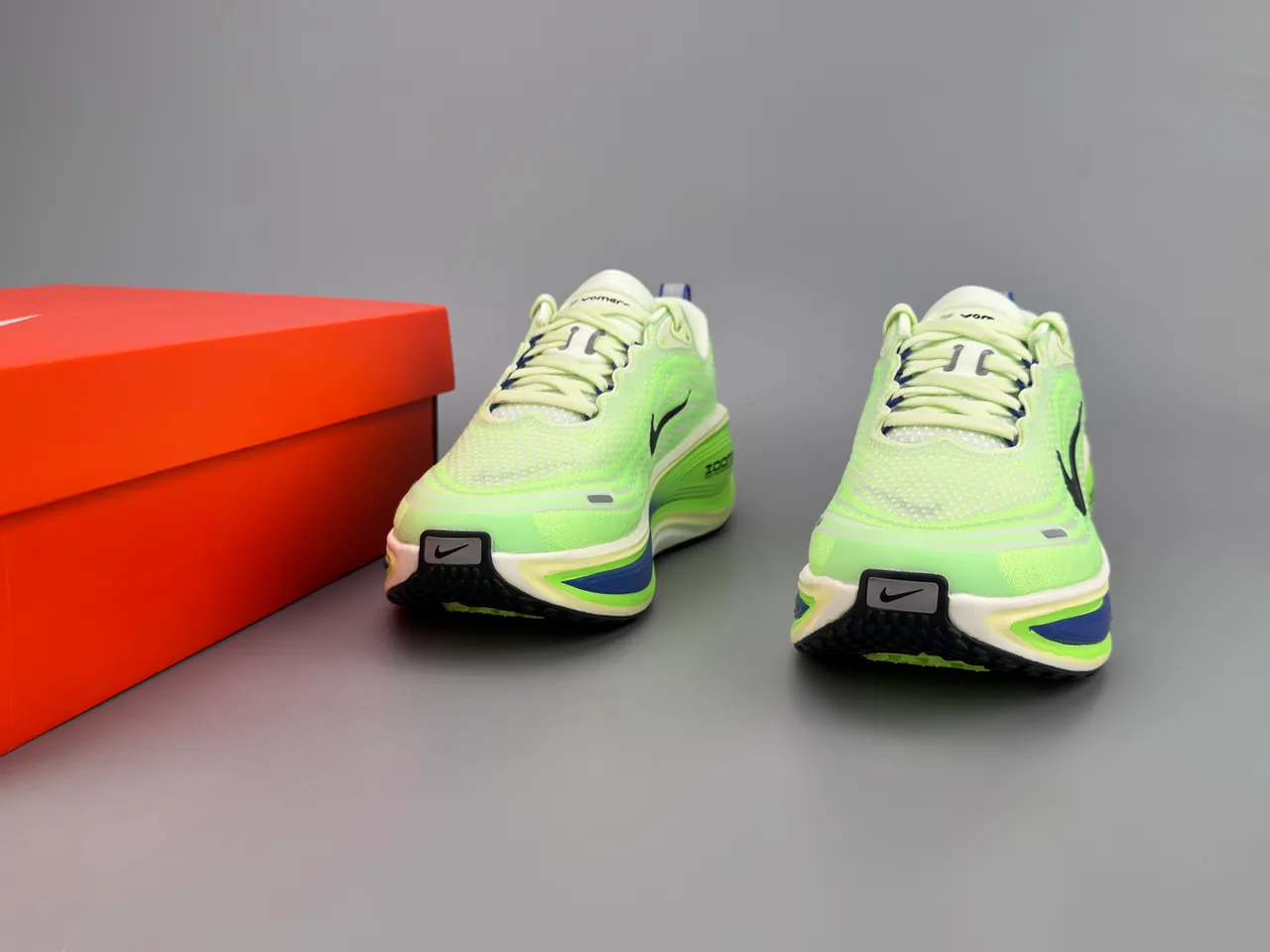 Nike Green Blue Engineered Mesh Upper Full-Length Carbon Plate Running Shoes 7
