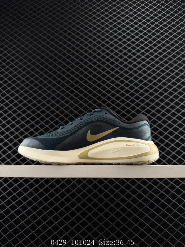 Nike Journey Run Navy and Beige Running Shoes 6
