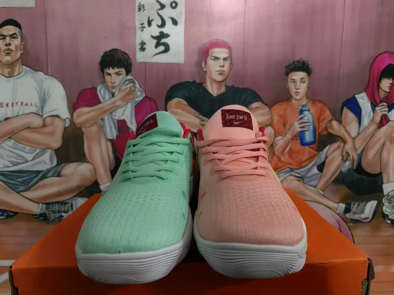 Nike Knit Mesh Polka-Dot Lifestyle Sneakers 4