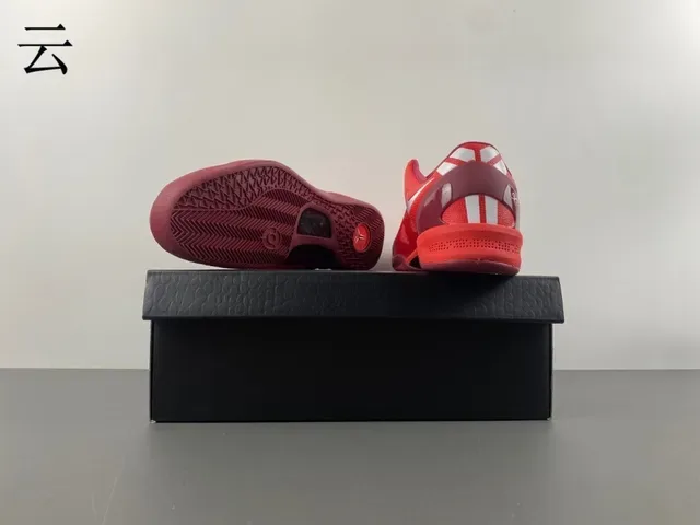 Nike Kobe Tênis de Basquete Vermelho Branco Superior Tricô Motivo Coração Impressão 16