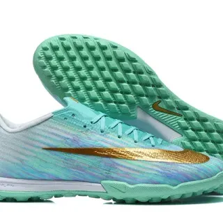 Nike Zapatillas de fútbol turf low-cut con upper sintético multicolor gold con acabado iridiscente en gradiente