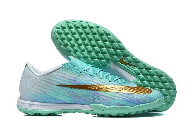 Nike Chaussures de football turf low-cut upper synthétique multicolor gold finition iridescente gradient 1