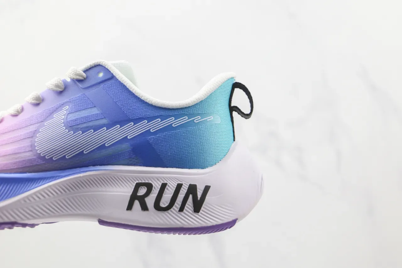 Nike Multicolor White Gradient Mesh Upper Midsole RUN Text Running Shoes 4
