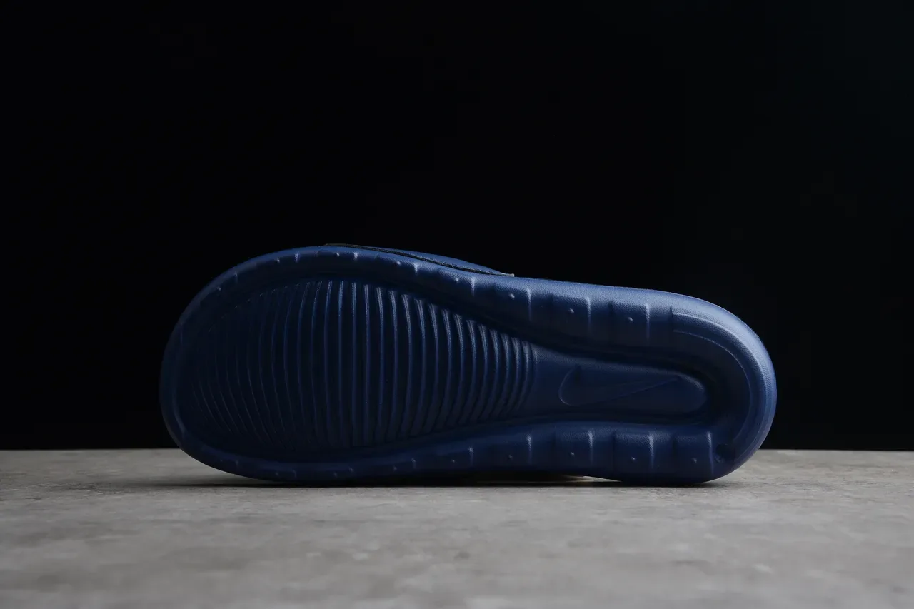 Nike Navy White Single-Strap Molded Footbed Slippers 8