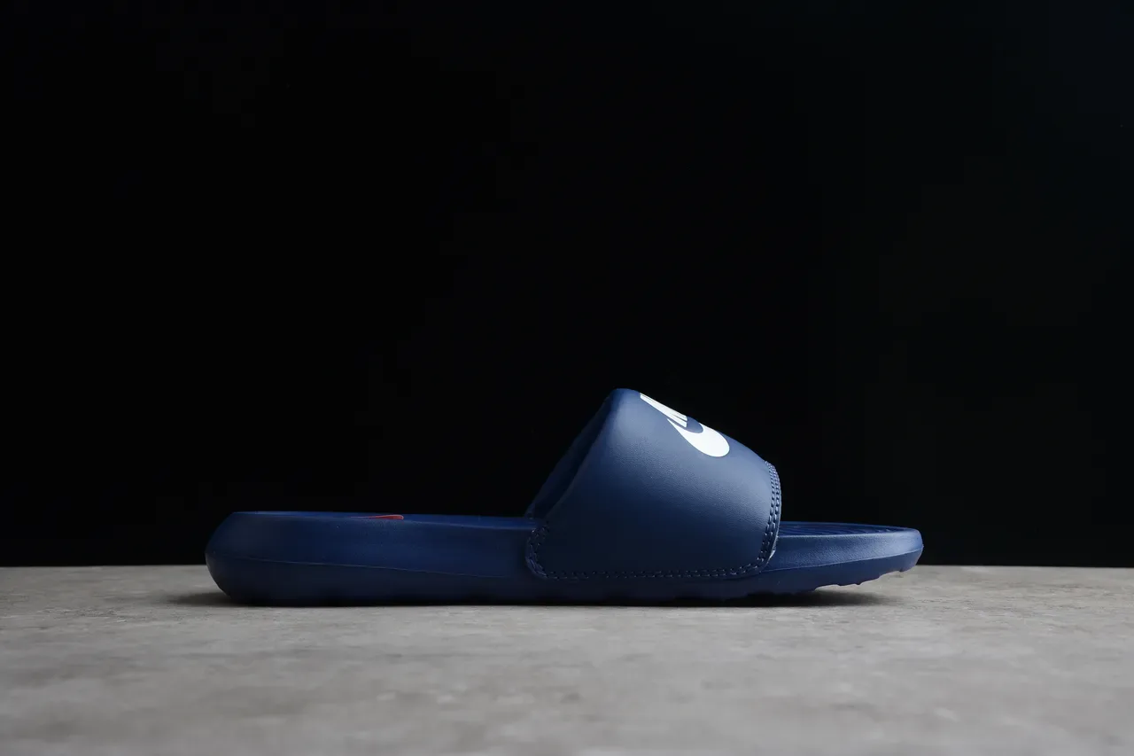 Nike Navy White Single-Strap Molded Footbed Slippers 10