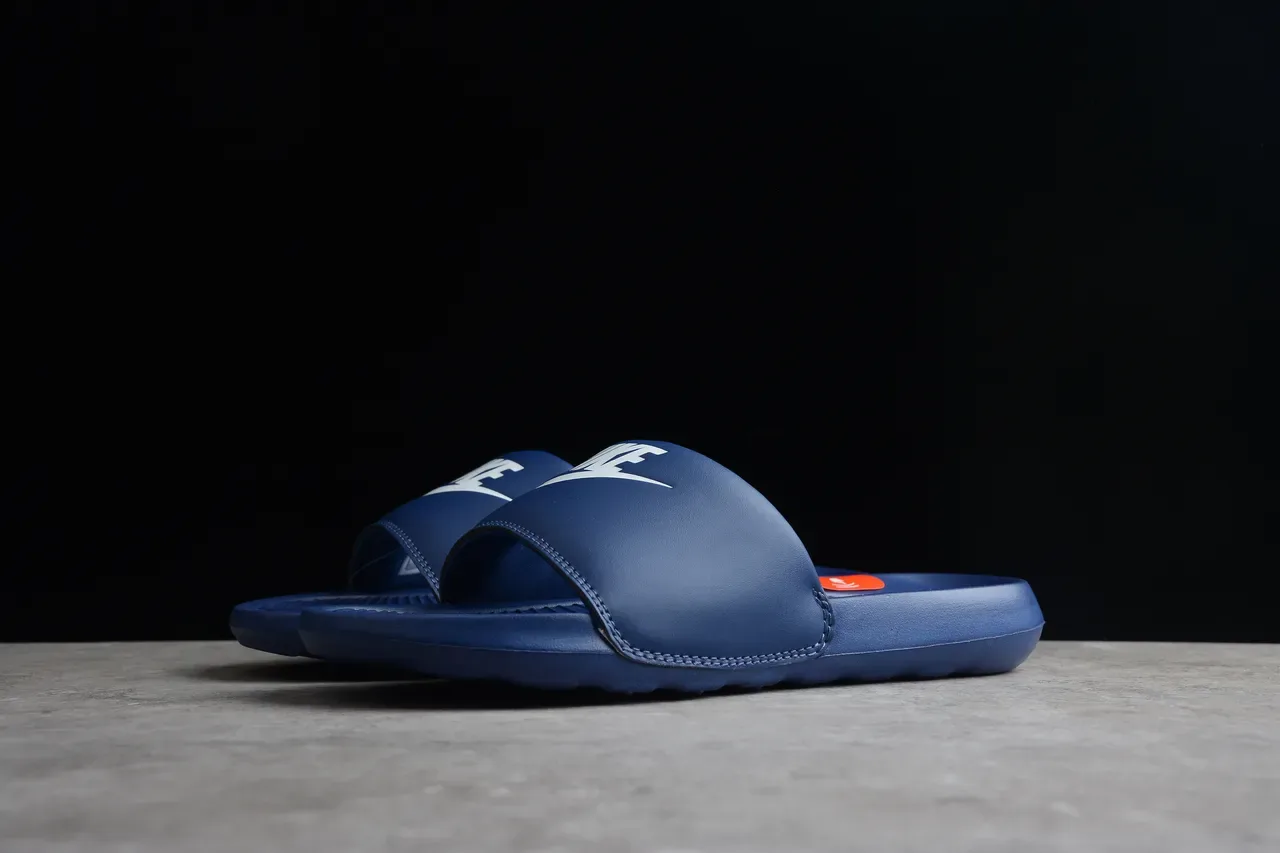 Nike Navy White Single-Strap Molded Footbed Slippers 11