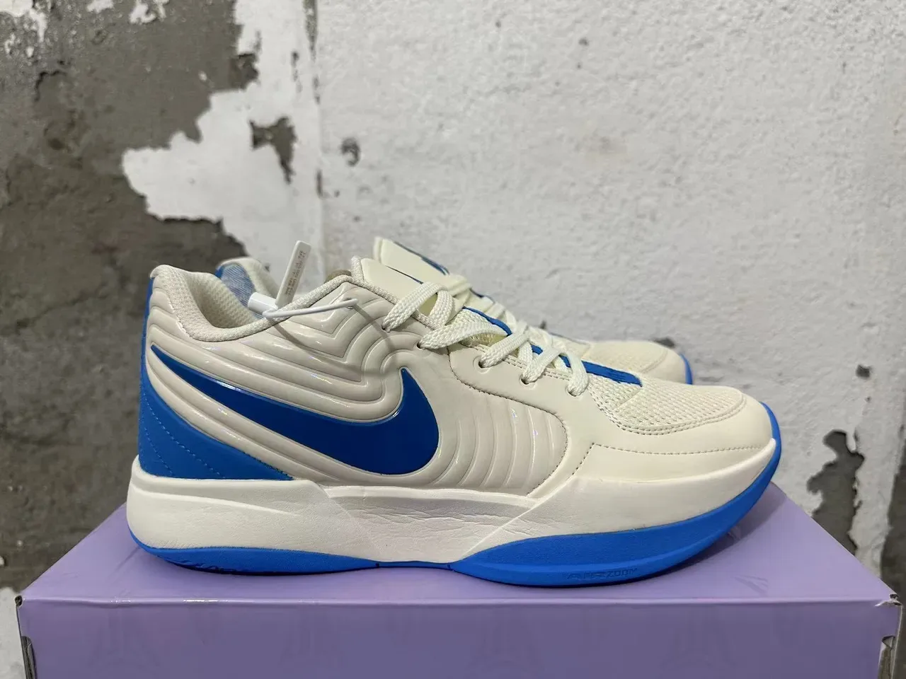 Nike NikeCourt Beige Blue Ribbed Midfoot Overlay Knit Mesh Upper Lifestyle Sneakers 4