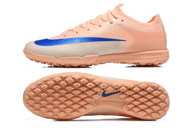 Nike Zapatillas de fútbol turf con upper de knit naranja y azul silueta low-cut 9