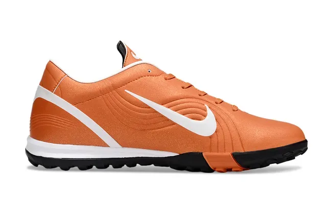 Nike chaussures de football indoor orange et blanc basse coupe avec haut synthétique 5