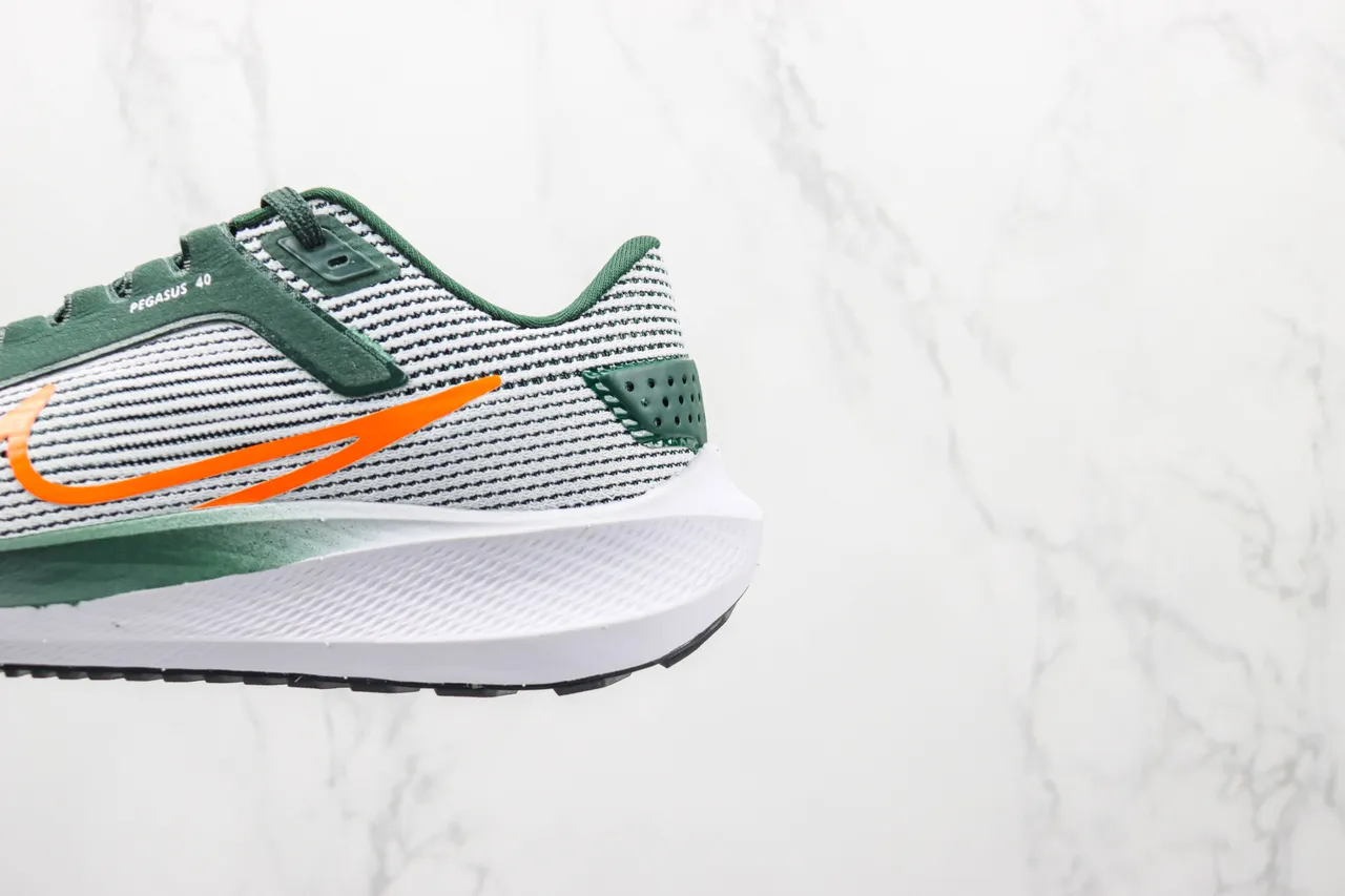 Nike Pegasus 40 White Green Orange Running Shoes 7