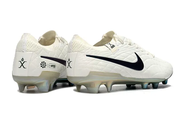 Nike Phantom GT Academy Iridescent Firm-Ground Soccer Shoes 5
