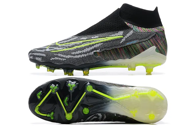Nike Phantom GT Firm-Ground Soccer Shoes 9