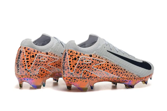 Nike Phantom GT Orange Multicolor chaussures de football à empeine basse style chaussette pour terrain ferme 2