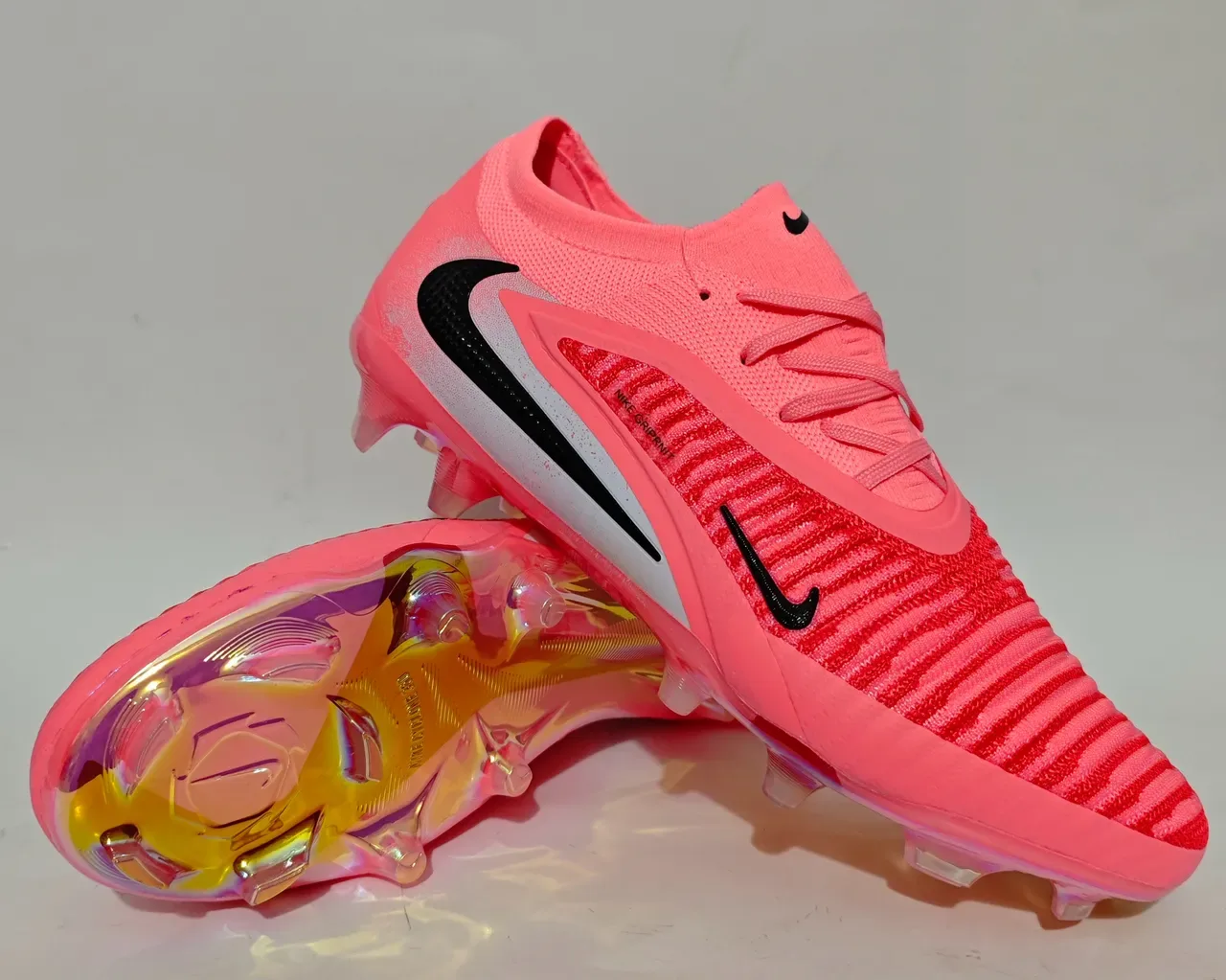 Nike Phantom GT وردي أسود شفاف أرضية صلبة أحذية كرة القدم 11