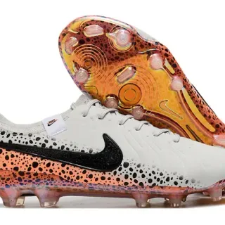 نيكي فانتوم جي تي Speckled Gradient حذاء كرة القدم للأرضية الصلبة