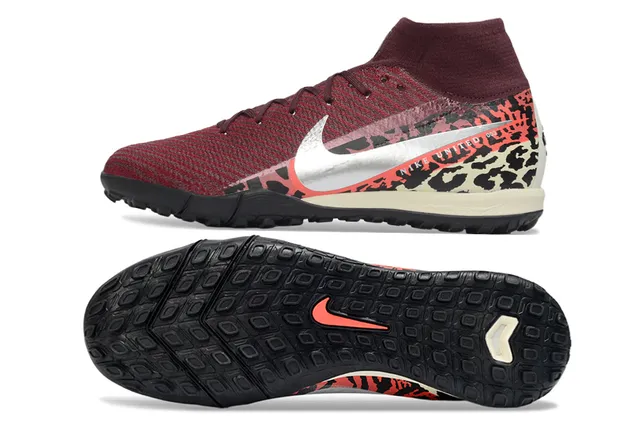 Nike Phantom GT Turf chaussures de football bordeaux avec imprimé léopard pour pelouse 5