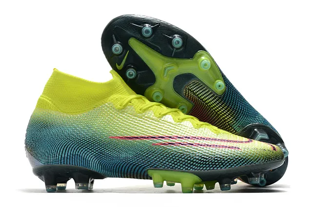 Nike Phantom GT blanc noir coupe haute maille supérieure lacets asymétriques surface ferme chaussures de football 12