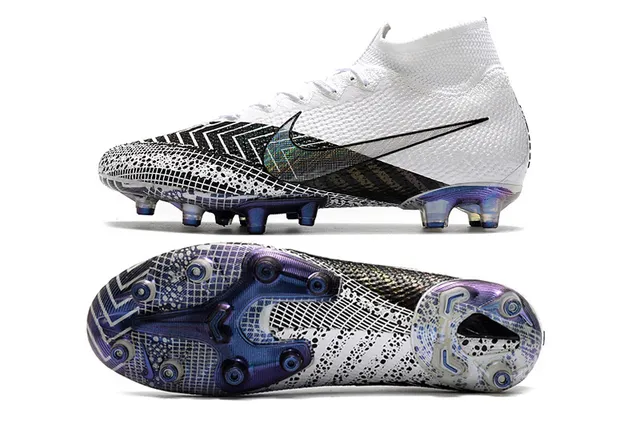 Nike Phantom GT blanc noir coupe haute maille supérieure lacets asymétriques surface ferme chaussures de football 22