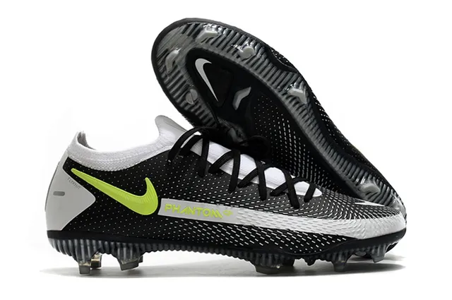 Nike Phantom GT White Firm-Ground Soccer Shoes 5
