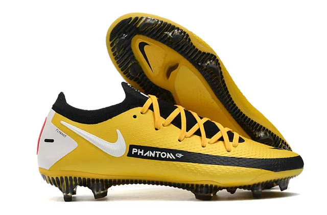 Nike Phantom GT White Firm-Ground Soccer Shoes 9