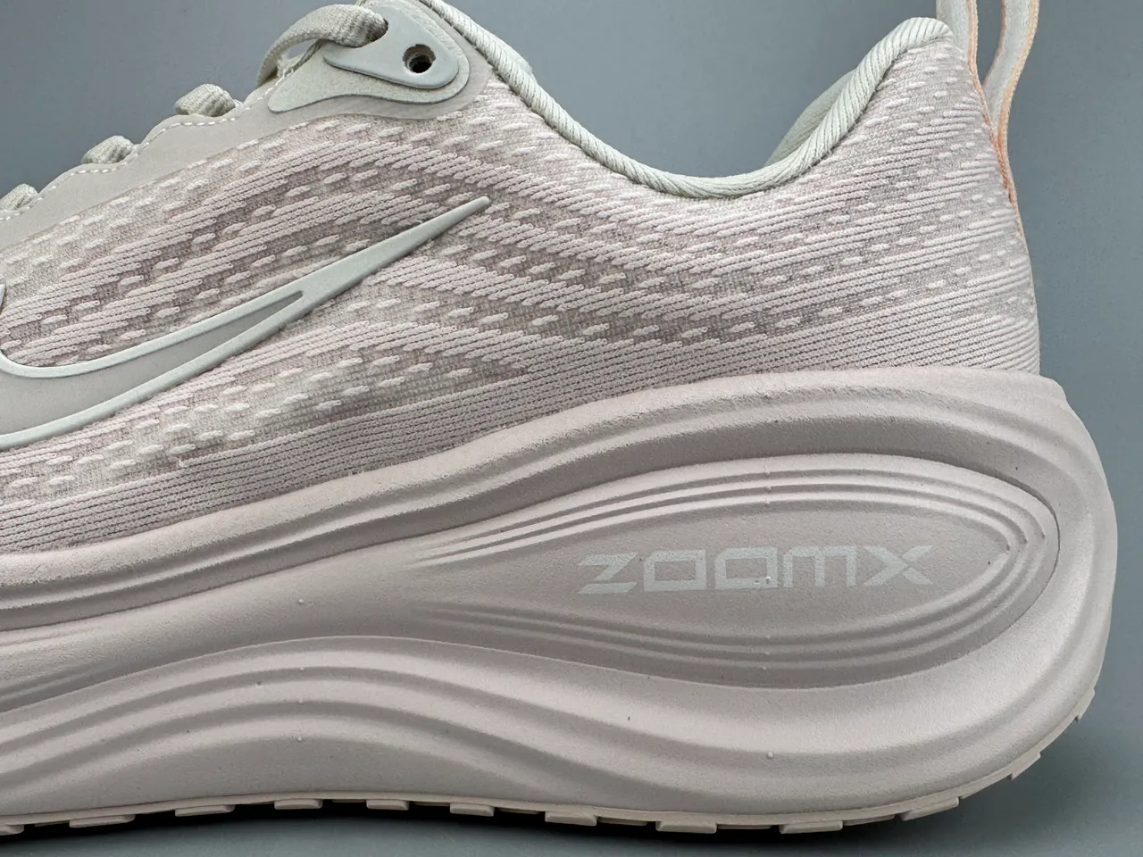 Nike Tênis Running Upper Knit Engineered Rosa Cinza Solado Médio Esculpido Ondulado 7