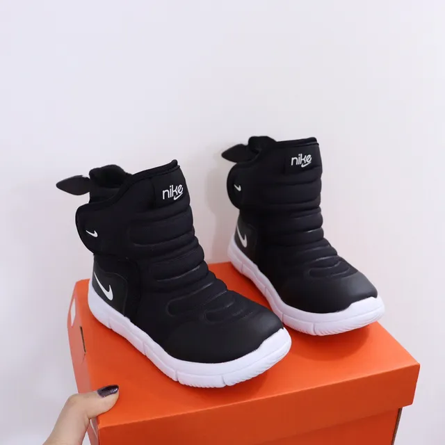 Nike Bottes de neige isolées rose et vert à col rembourré haute 13