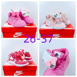 Nike 粉色白色高帮镂空皮革鞋面篮球鞋