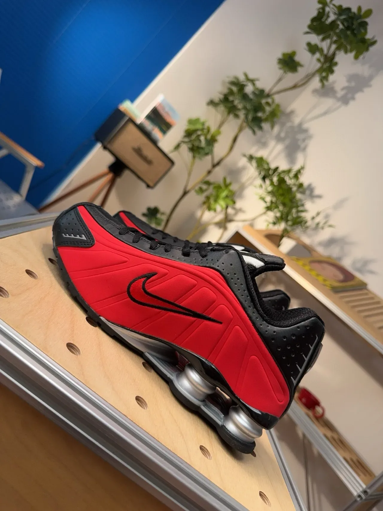 Nike Red Black Shox Column Cushioning Perforated Heel Cage Lifestyle Sneakers 4