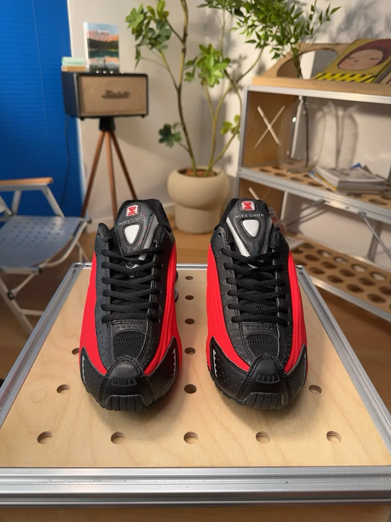 Nike Red Black Shox Column Cushioning Perforated Heel Cage Lifestyle Sneakers 5