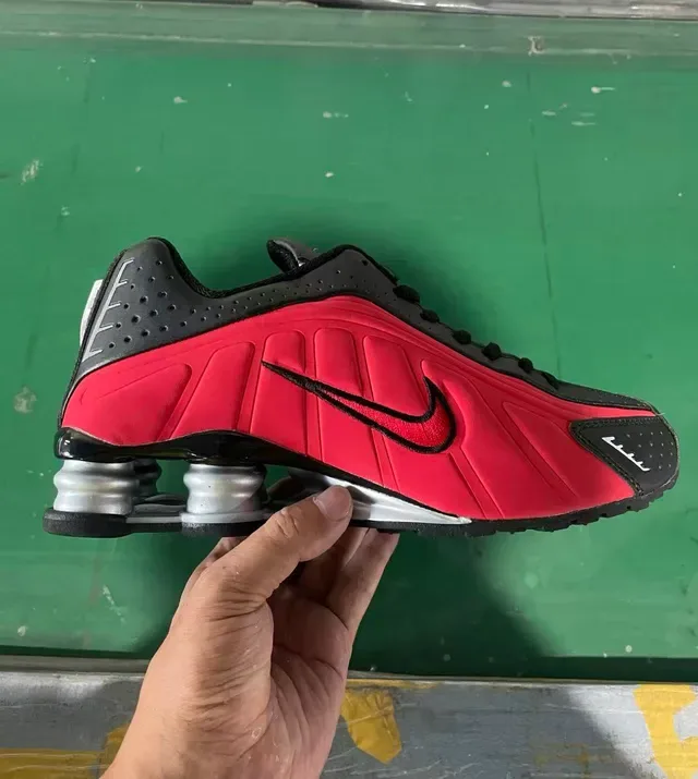 Nike Red Black Shox Column Cushioning Perforated Heel Cage Lifestyle Sneakers 7