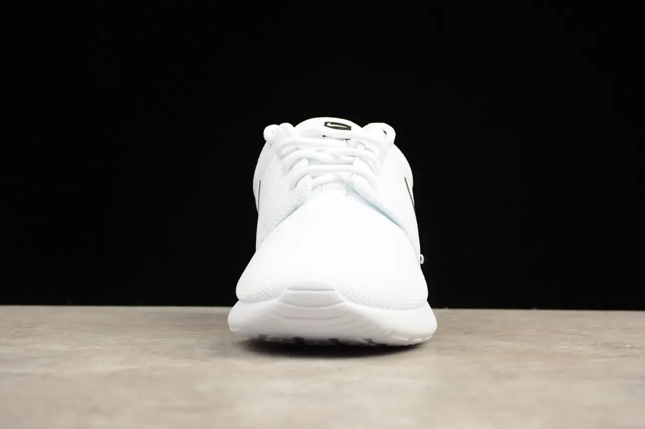 Nike Roshe One White Black Lifestyle Sneakers 6