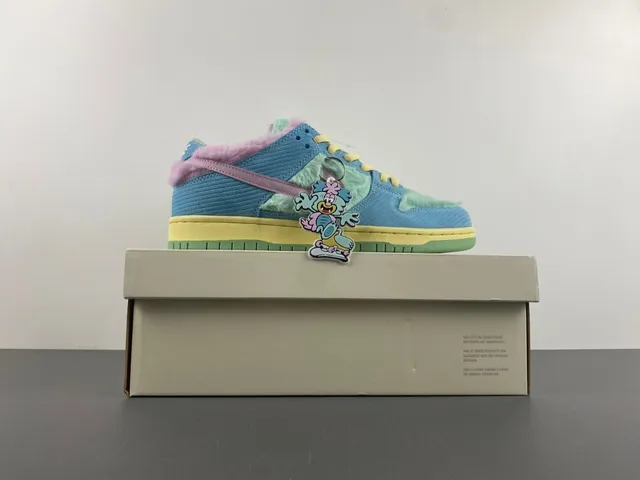 Nike SB Dunk Low velours côtelé fausse fourrure patch cartoon chaussures de skateboard 16