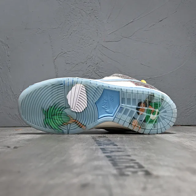 Nike SB Dunk Low Cracked Print Skateboard Shoes 5