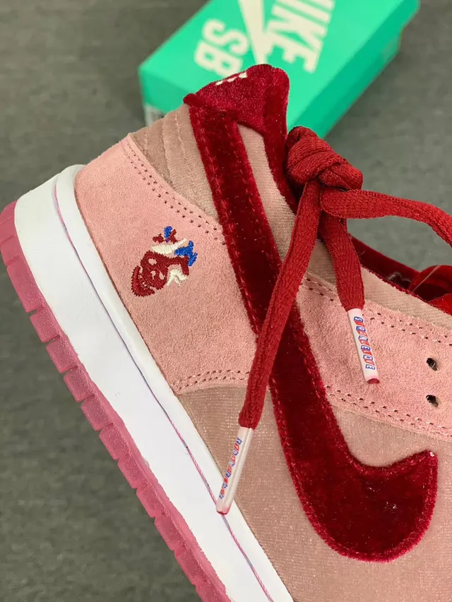 Nike SB Dunk Low Cœur Rose Rouge Chaussures de Skateboard 5