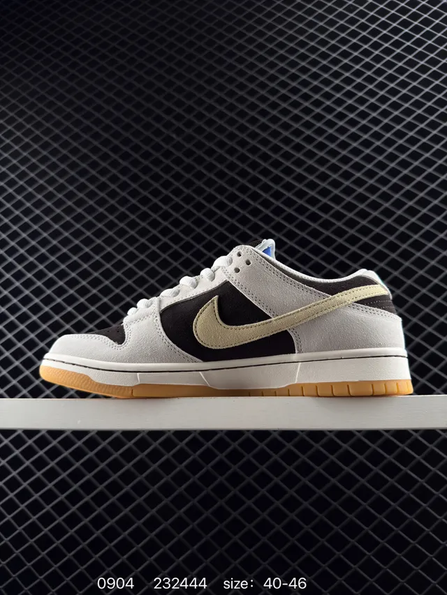 Nike SB Dunk Low Pro Gray Suede Black Skateboard Shoes 7