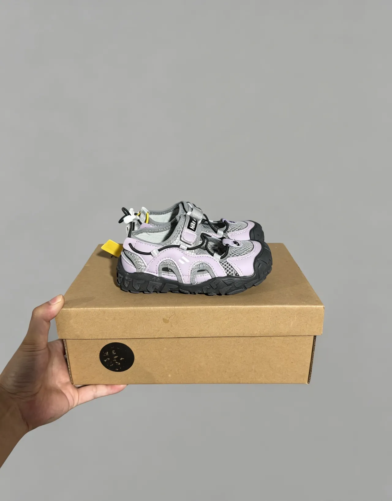 Nike Sandales Argent Bleu Ouvertes à l'Avant-Pied avec Overlay Malla et Synthétique Casual 12