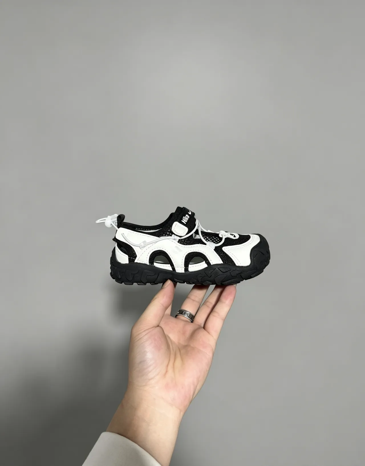 Nike Sandales Argent Bleu Ouvertes à l'Avant-Pied avec Overlay Malla et Synthétique Casual 16