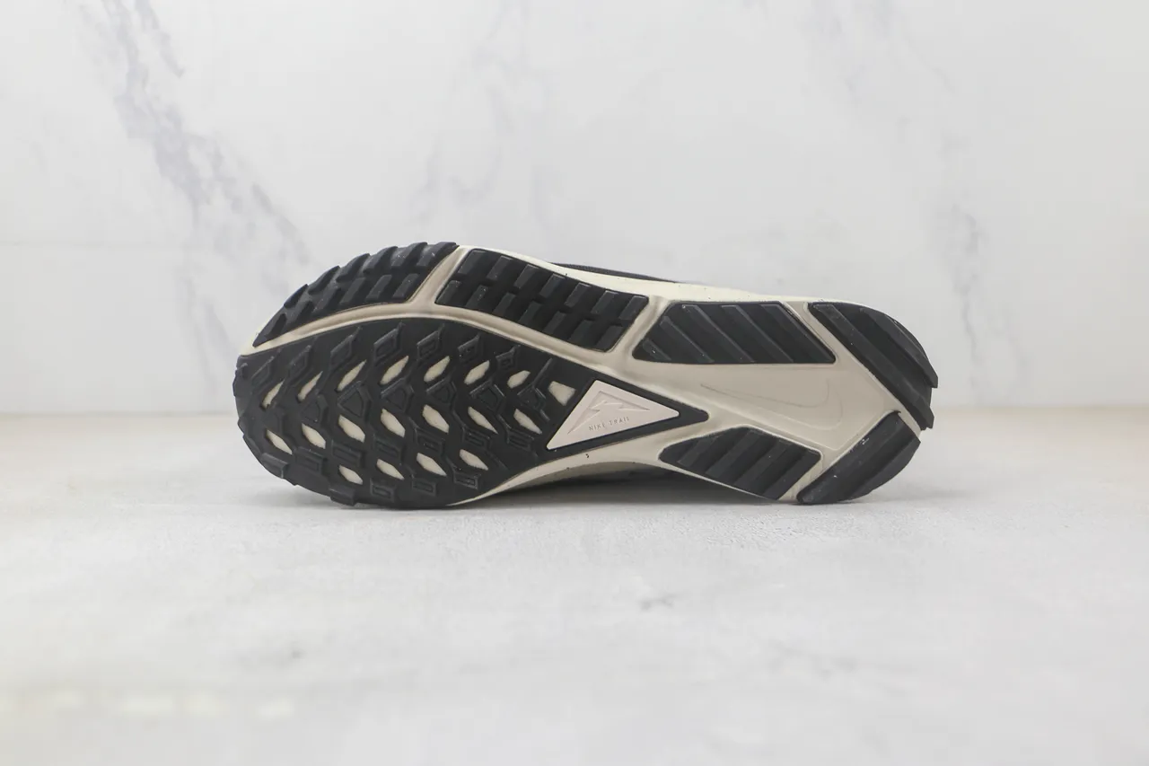 Nike Trail Noir Beige Respirable Maille Ingénierée Supérieure Mousse Speckled Semelle Intermédiaire Chaussures Running 8