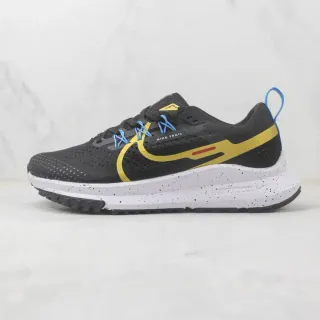 Nike Trail Preto Amarelo Malha Perfurada Superior Sola Intermediária Branca Motil Tênis de Corrida