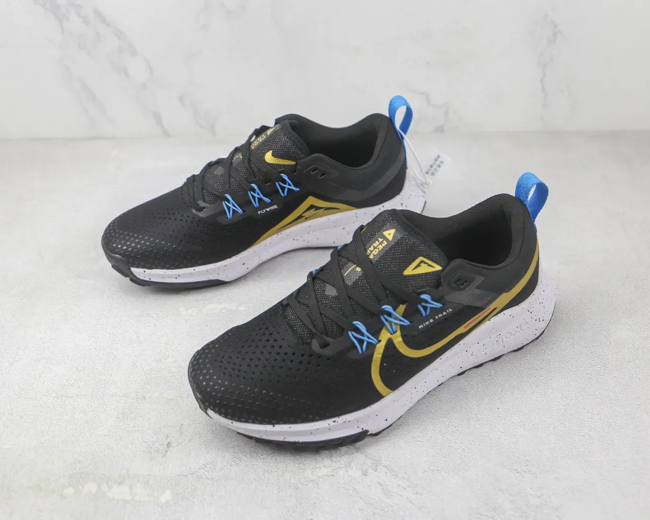 Nike Trail Noir Jaune Tige Maille Perforée Semelle Intermédiaire Blanche Tachetée Chaussures de Running 4