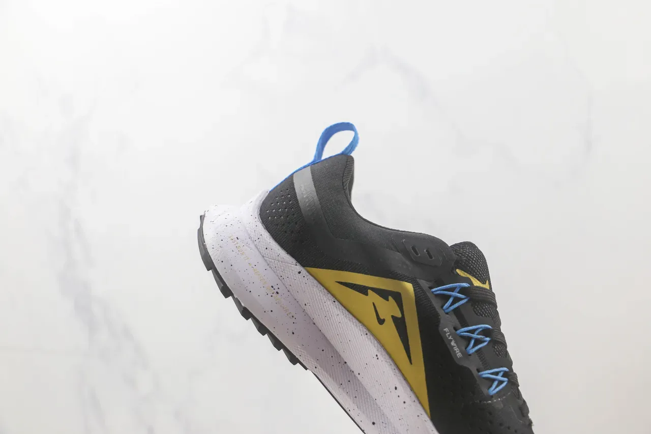 Nike Trail Noir Jaune Tige Maille Perforée Semelle Intermédiaire Blanche Tachetée Chaussures de Running 5