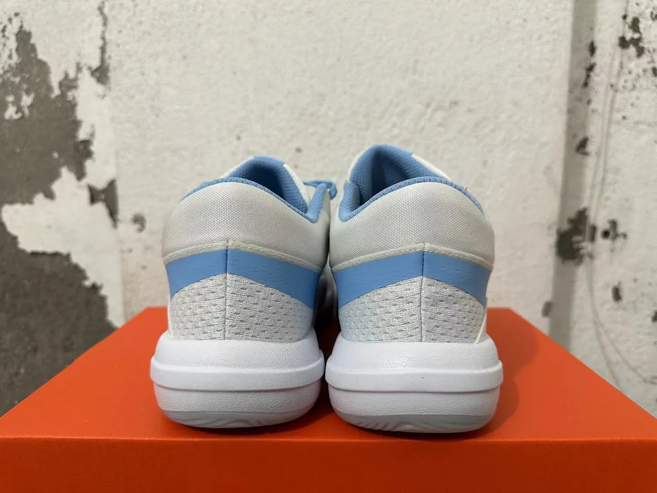 Nike White and Light Blue High-Top Mesh Basketball Shoes 2